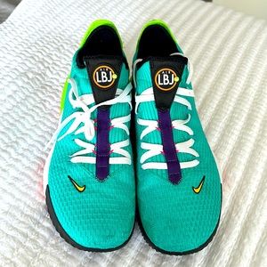 Nike Air LBJ 16 Hyper Jade Men’s sneaker sneakers